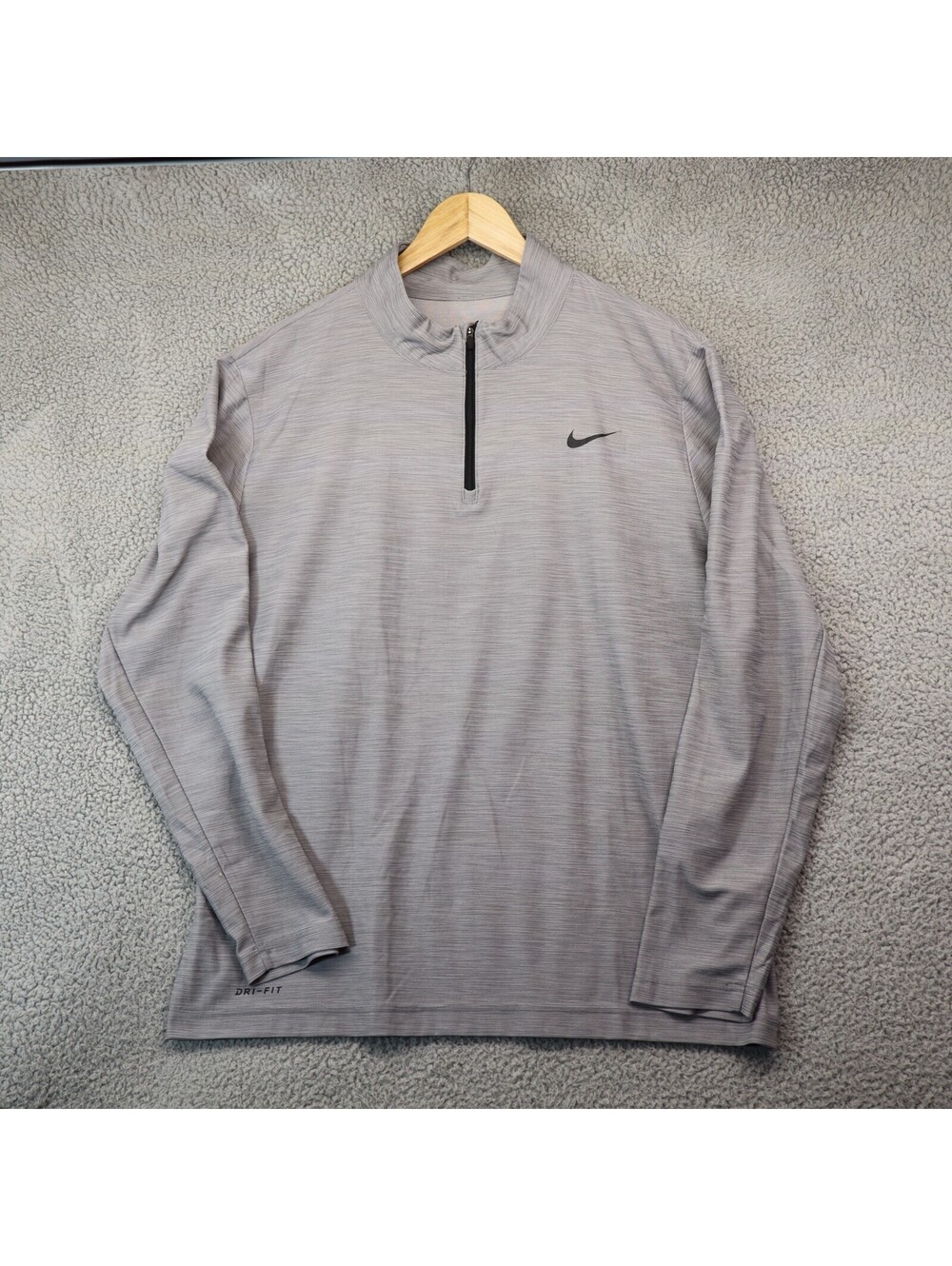 Nike Dri-Fit Gray 1/4 Zip Long Sleeve Lightweight Shirt Men Large